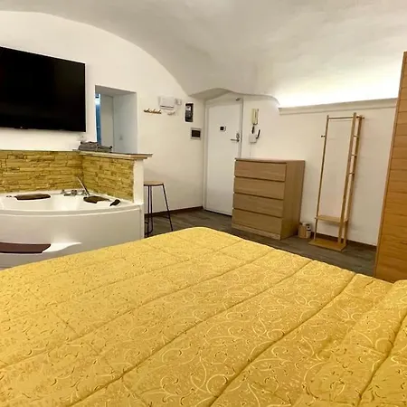W Hydromassage&sauna 5min Colosseum Сasa de vacaciones *